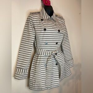 Banana Republic~Gray & Off-White Stripped Trench Coat w/Tie Belt~Pockets~SizeS